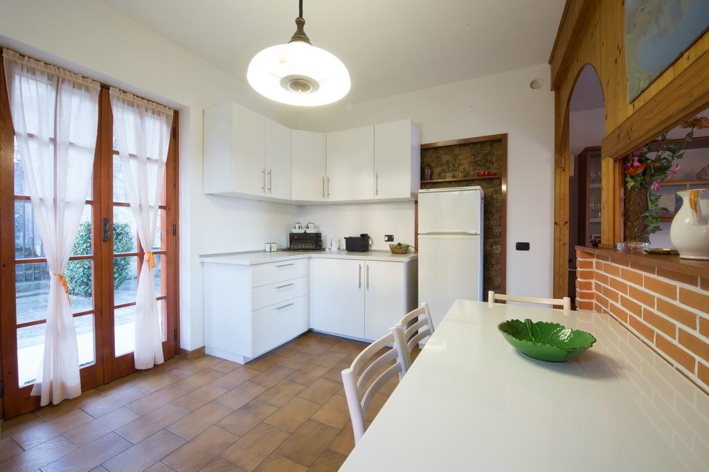 Villa Bianca Varenna Camera foto