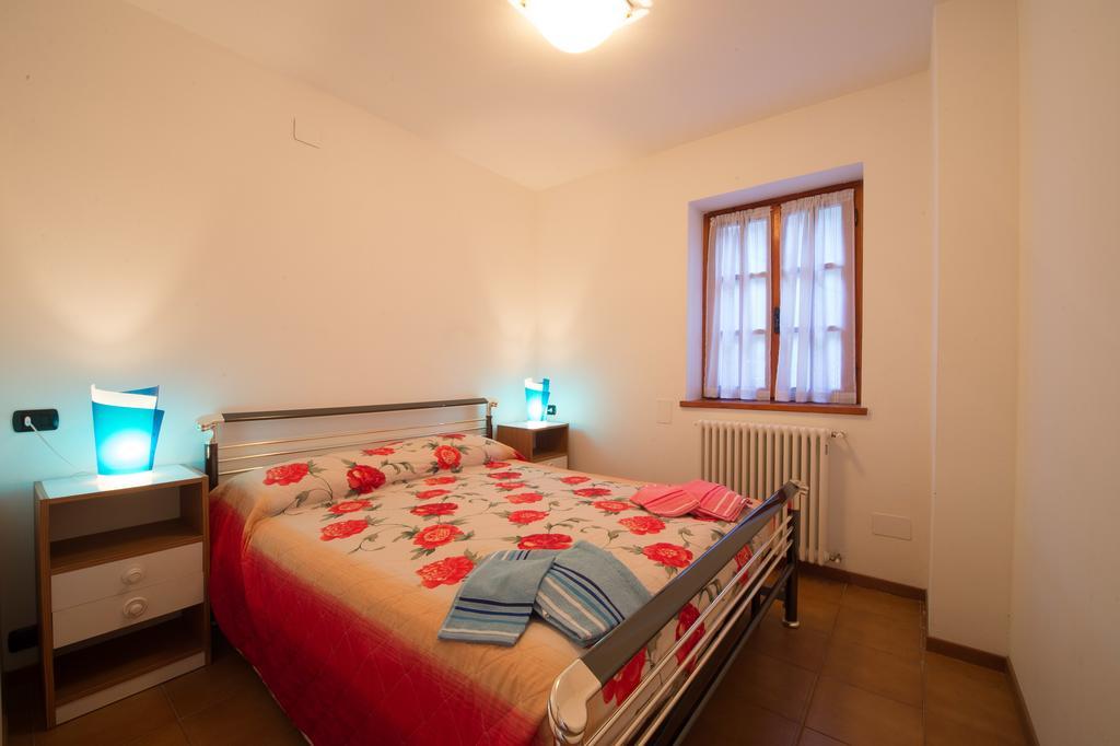 Villa Bianca Varenna Camera foto